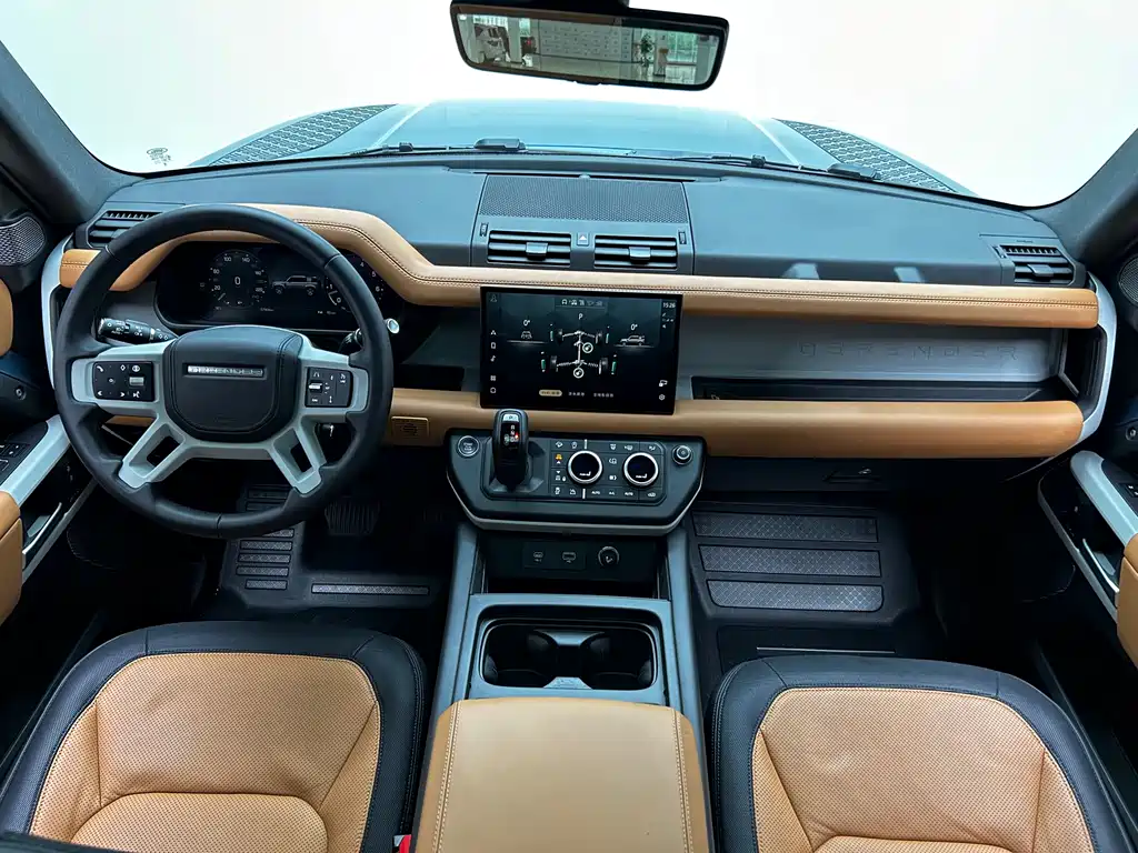 Land Rover Defender 2024 110 3.0T P400 X-Dynamic HSE