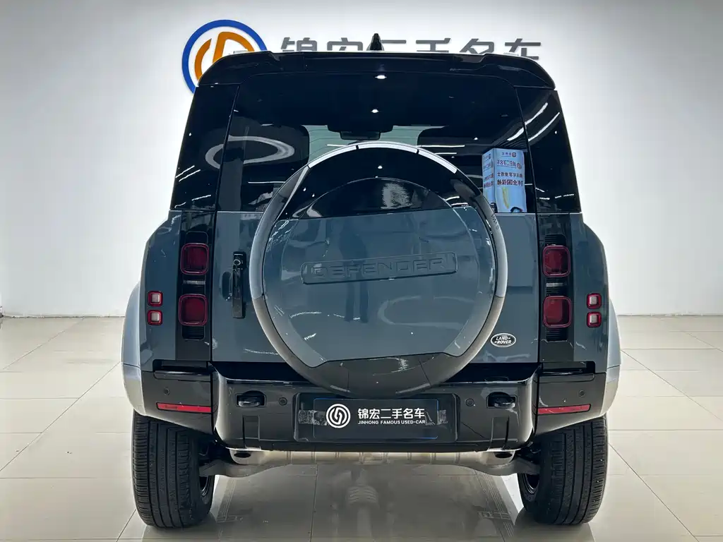 Land Rover Defender 2024 110 3.0T P400 X-Dynamic HSE