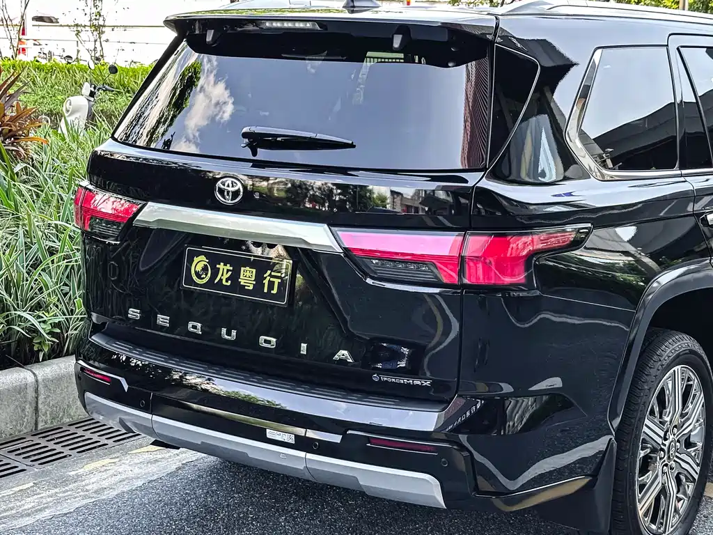 2025 Toyota Sequoia 3.4T Automatic