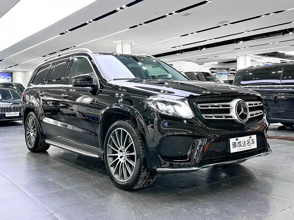 Mercedes-Benz GLS 500 4MATIC
