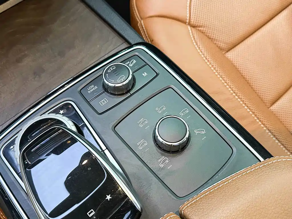Mercedes-Benz GLS 500 4MATIC