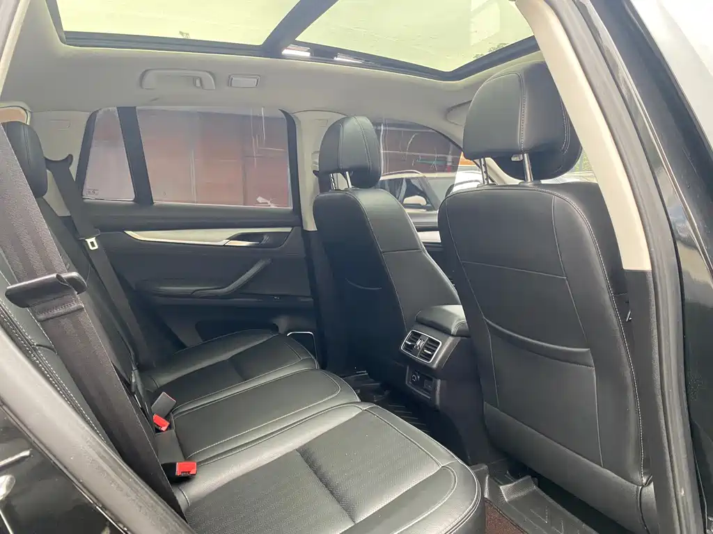 Hanteng X7 2020 X7S 1.5T Automatic Smart Leading Edition