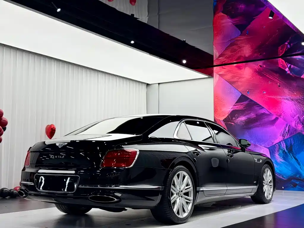 Bentley Flying Spur 2020 6.0T W12 Standard Edition