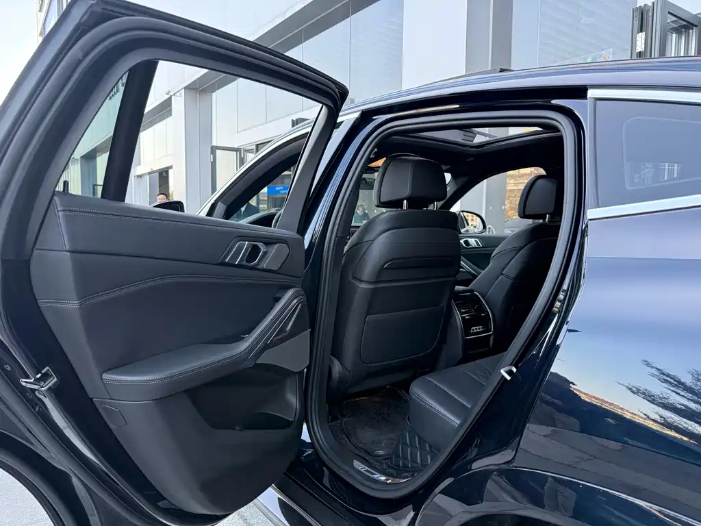 BMW X6 2022 xDrive40i Premium M Sport Package - фото 14