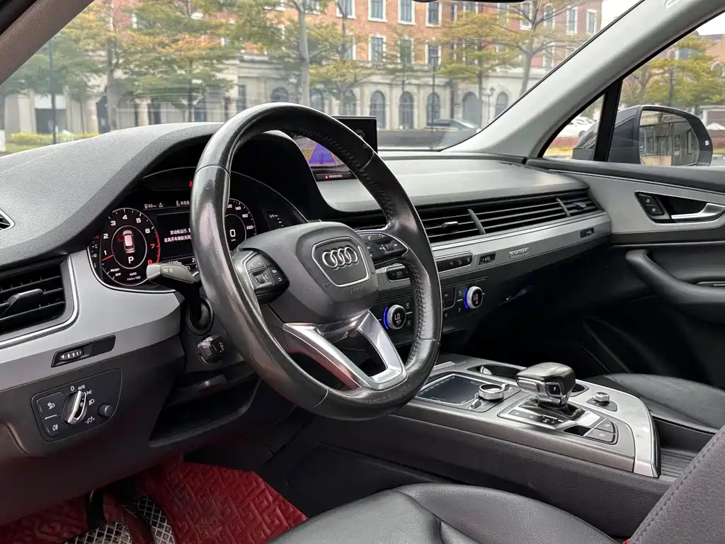 Audi Q7 2016 45 TFSI Technik