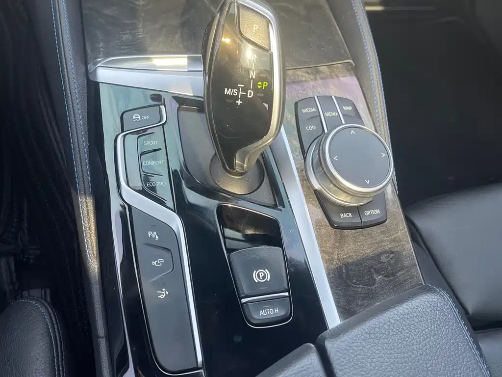 BMW 6 Series GT 2020 630i M Sport Package - фото 14