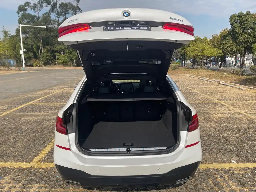 BMW 6 Series GT 2020 630i M Sport Package - фото 20