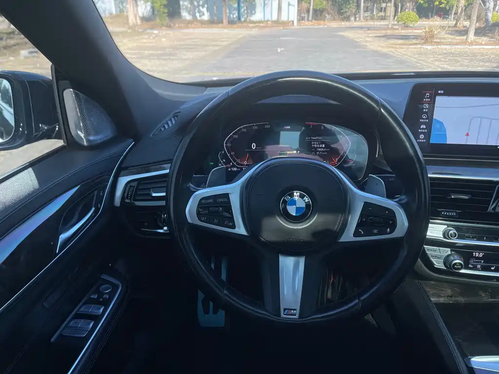 BMW 6 Series GT 2021 LCI 630i M Sport Package - фото 13