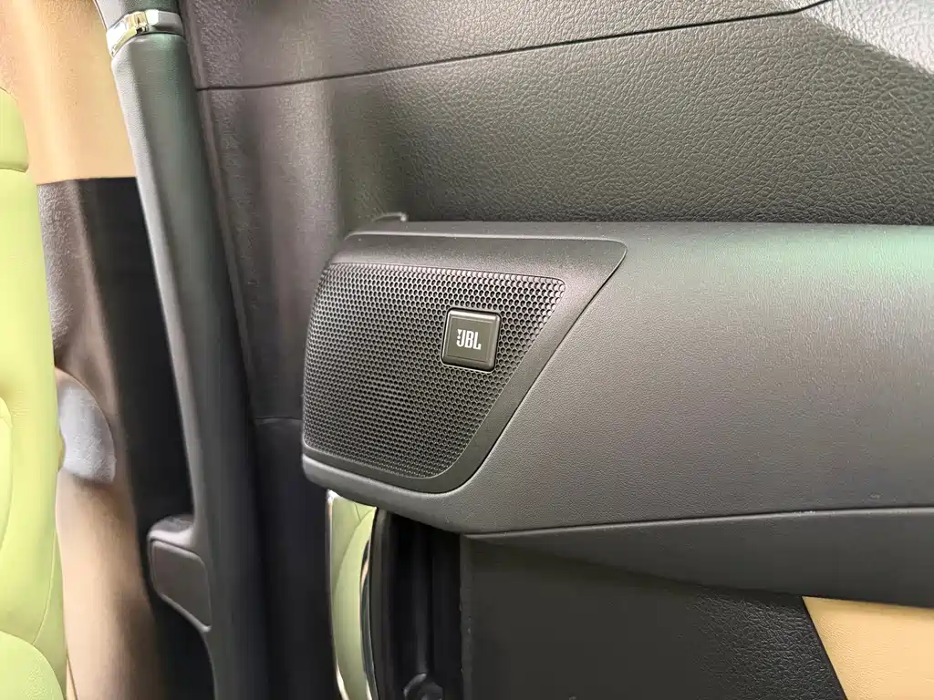 Toyota Alphard 2019 Hybrid 2.5L Premium Edition