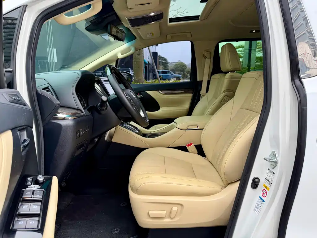 Toyota Alphard 2019 Hybrid 2.5L Premium Edition