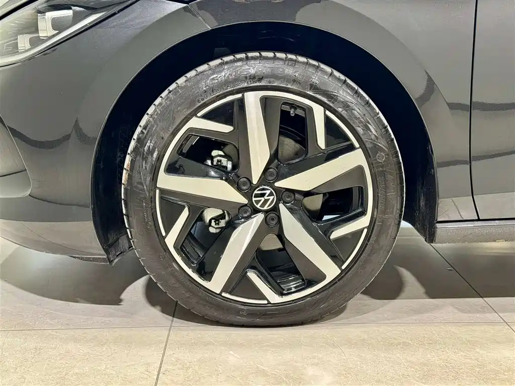 Volkswagen Lamando L 2025 280TSI DSG Cool & Spicy PLUS Edition