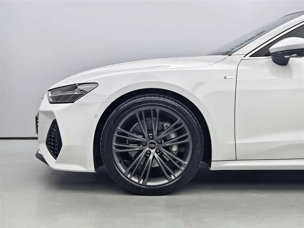 Audi A7 2023 45 TFSI Premium Plus