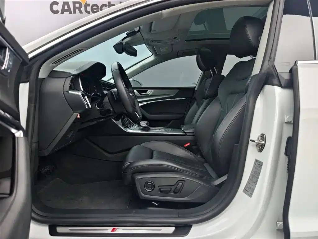 Audi A7 2023 45 TFSI Premium Plus