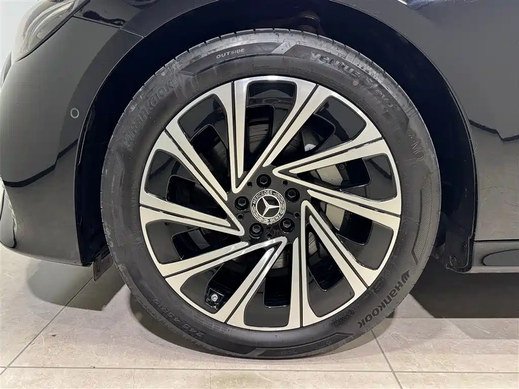 Mercedes-Benz E-Class 2024 E 300 L Luxury