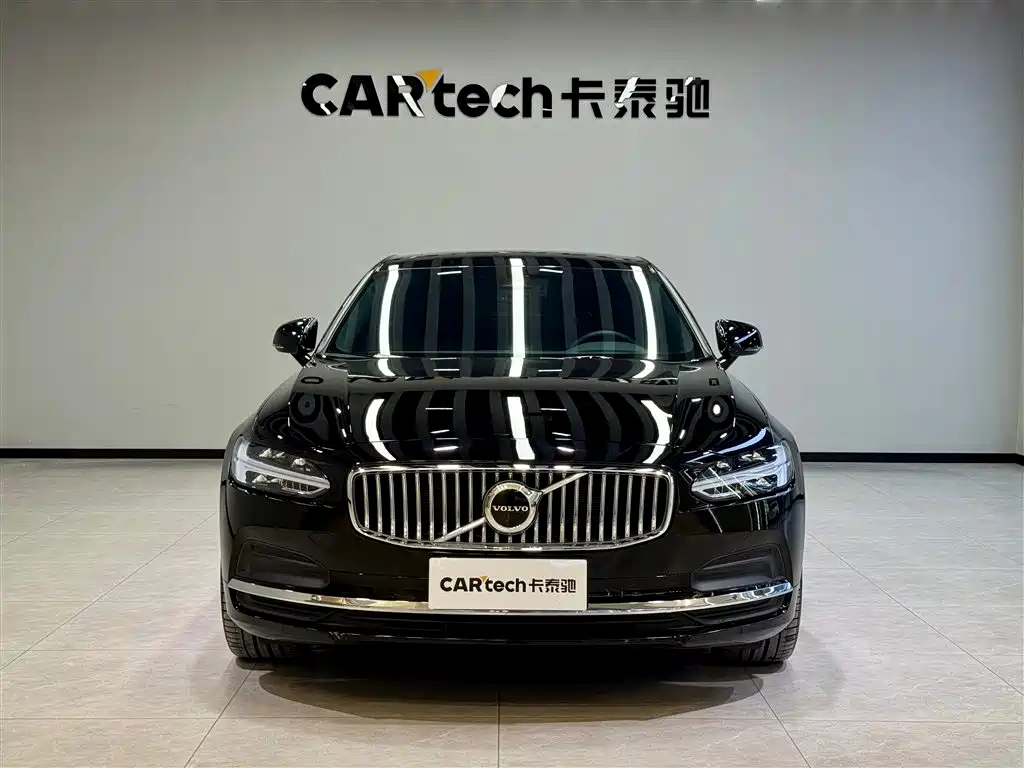 Volvo S90 2025 B5 Zhiyuan Luxury Edition