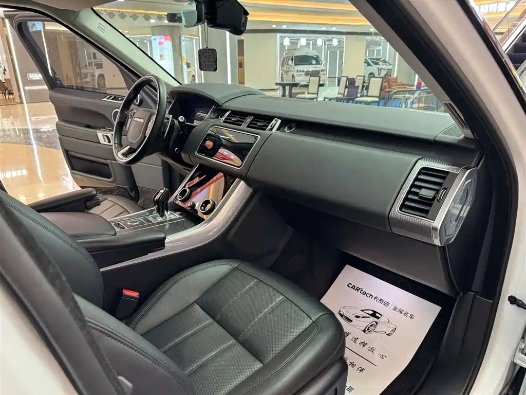 2020 Range Rover Sport 3.0 L6 HSE Dynamic