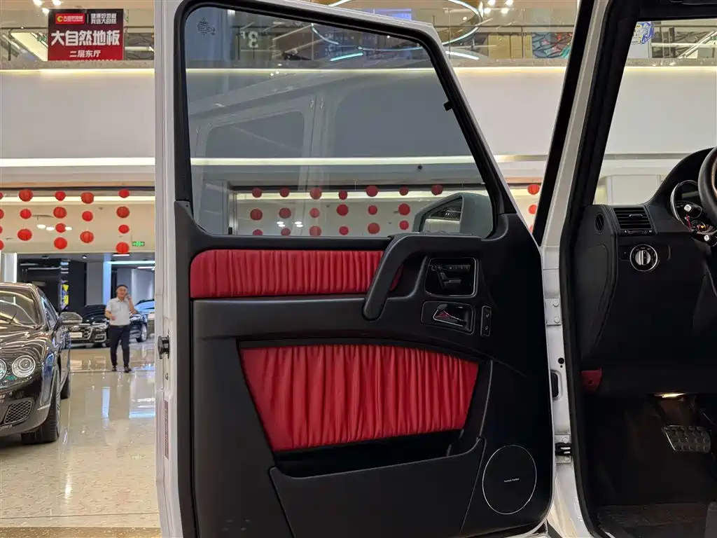 Mercedes-Benz G 500 (2016)