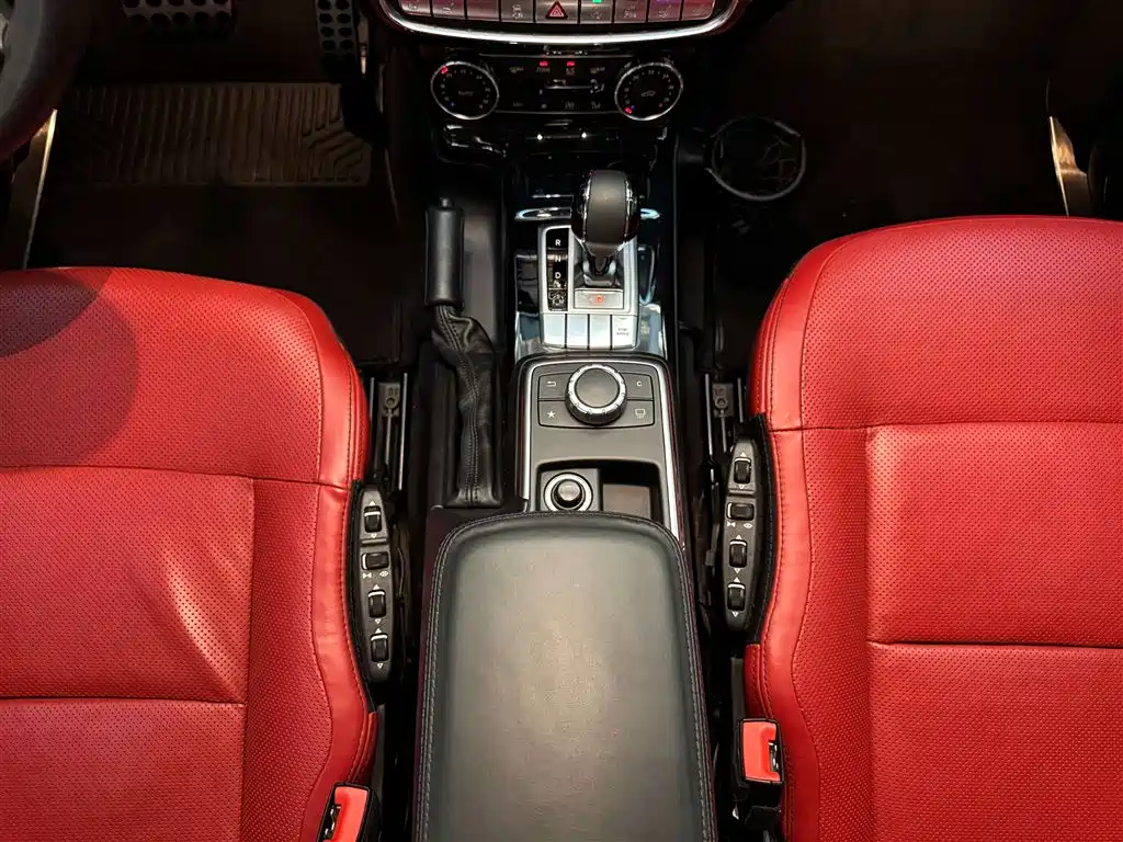 Mercedes-Benz G 500 (2016)
