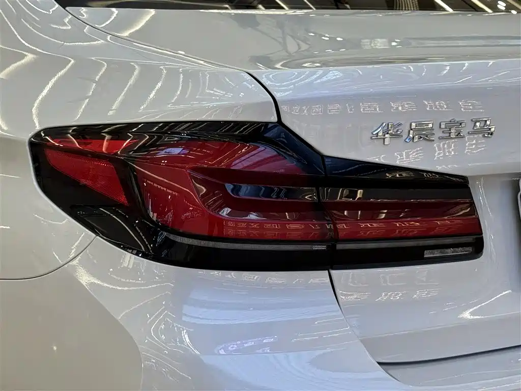 BMW 5 Series 2021 Facelift 530Li Leading Edition Luxury Package - фото 10