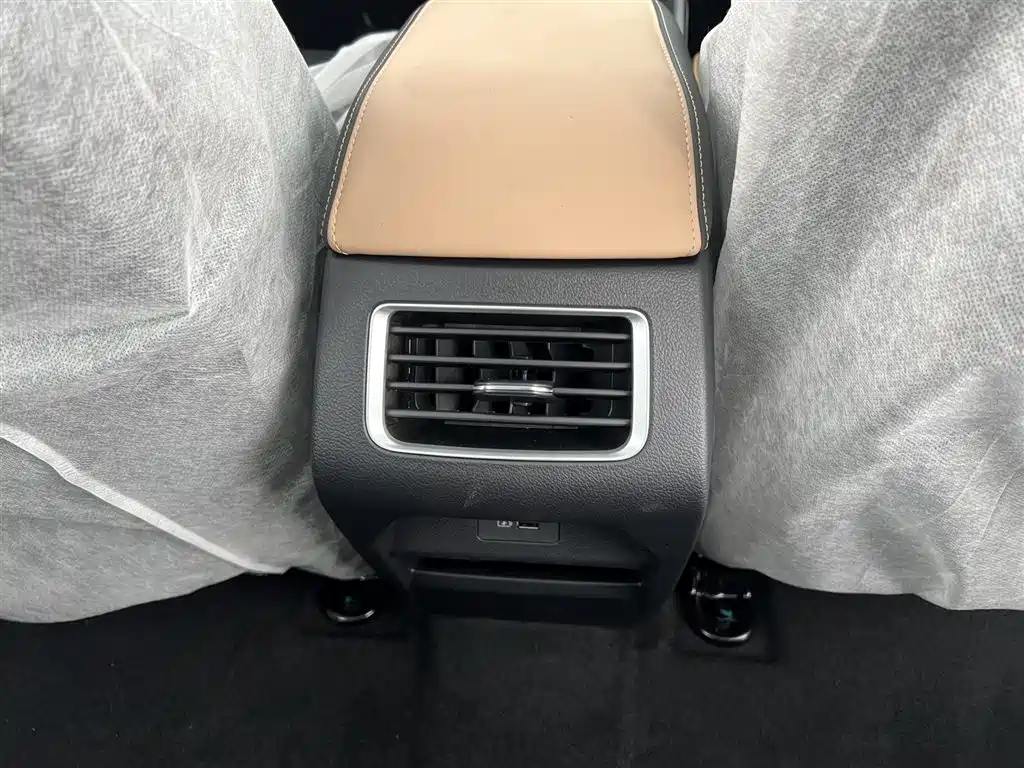 Geely Haoyue Pro 2024 1.5T DCT Supreme Edition