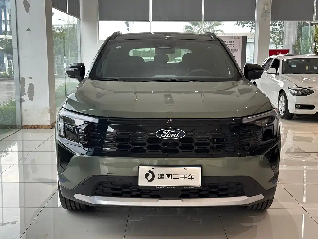 Ford Equator 2025 EcoBoost 170 Zunjing PLUS