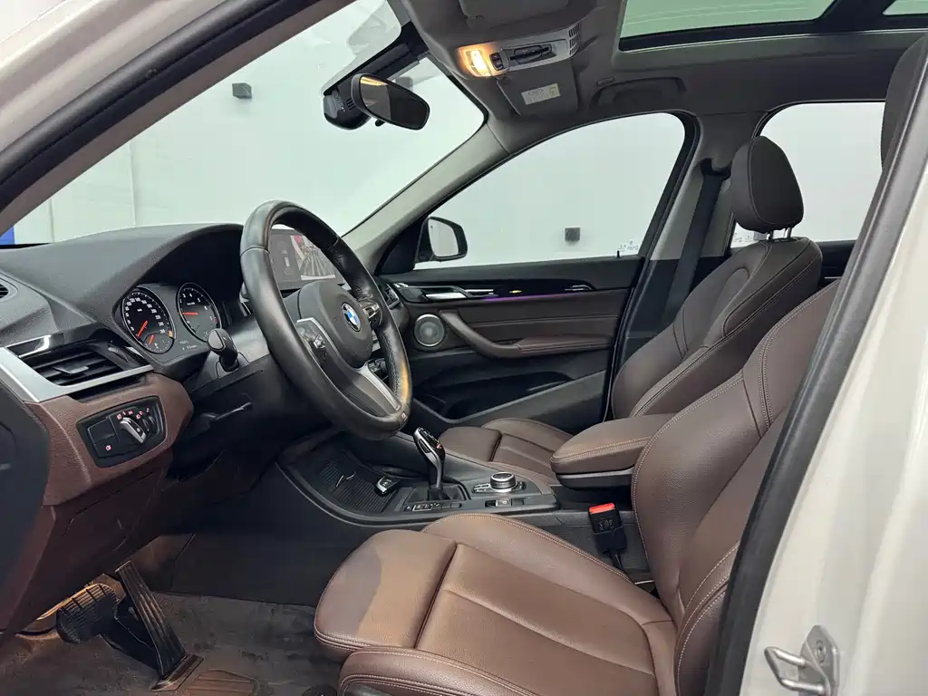 BMW X1 2022 sDrive25Li Leading Edition