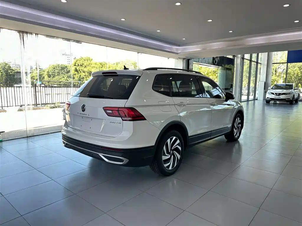 Volkswagen Tiguan L 2022 330TSI Auto FWD Comfort Edition
