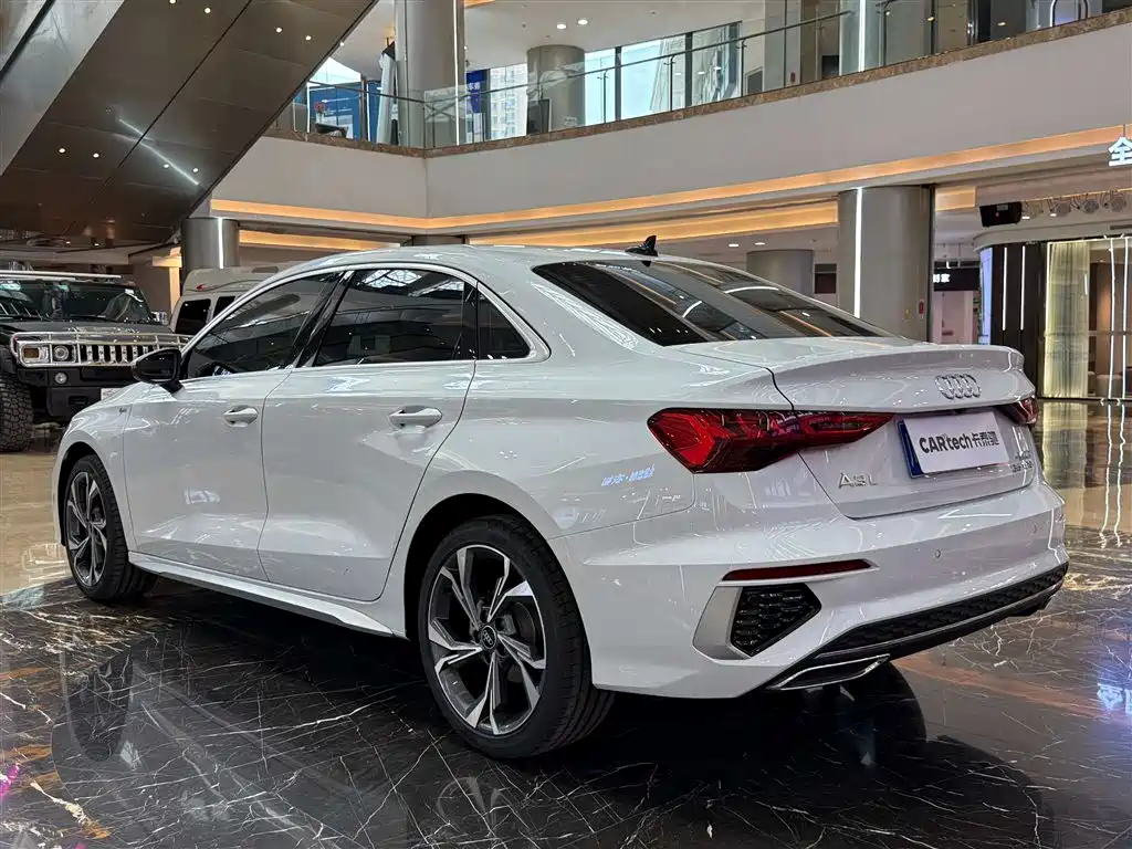 Audi A3L Limousine 2024 35 TFSI Luxury Sport
