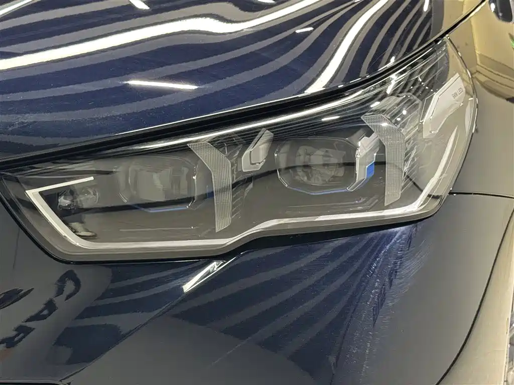 BMW 5 Series 2025 530Li Exclusive M Sport Package - фото 8