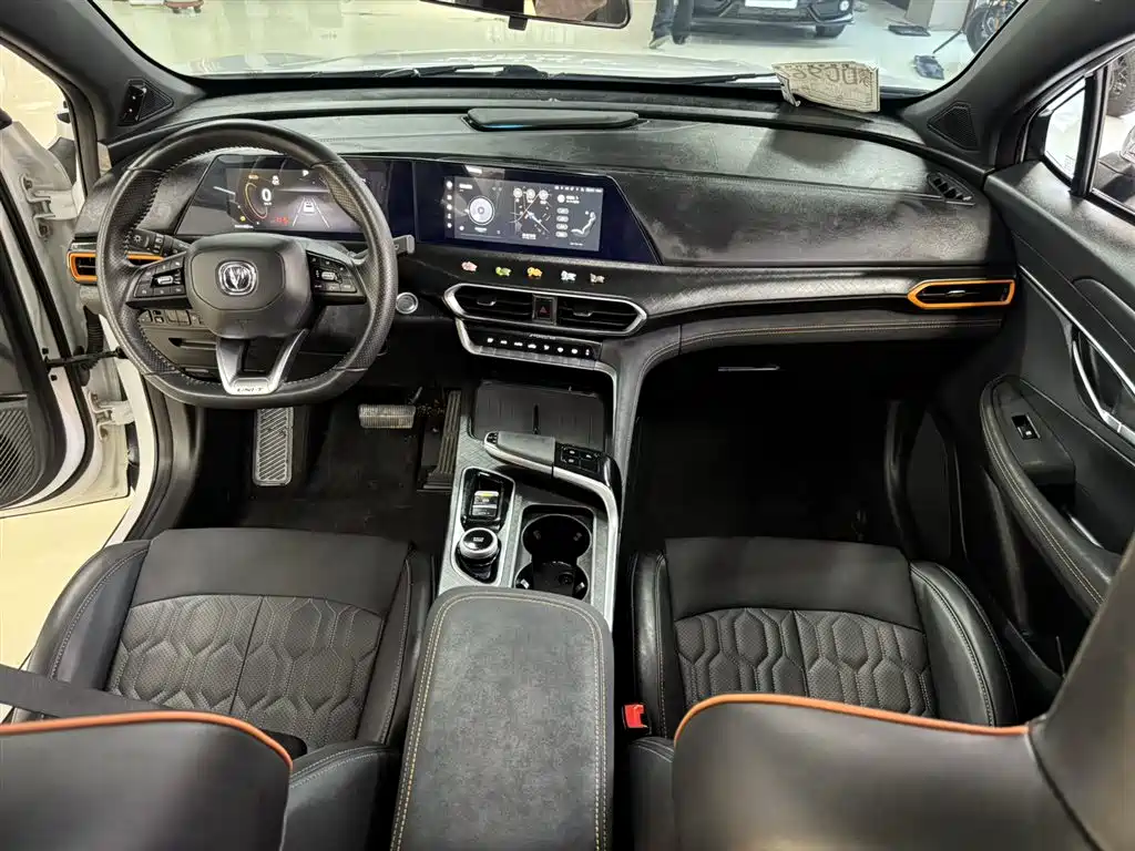 Changan UNI-T 2022 2.0T Pilot Edition