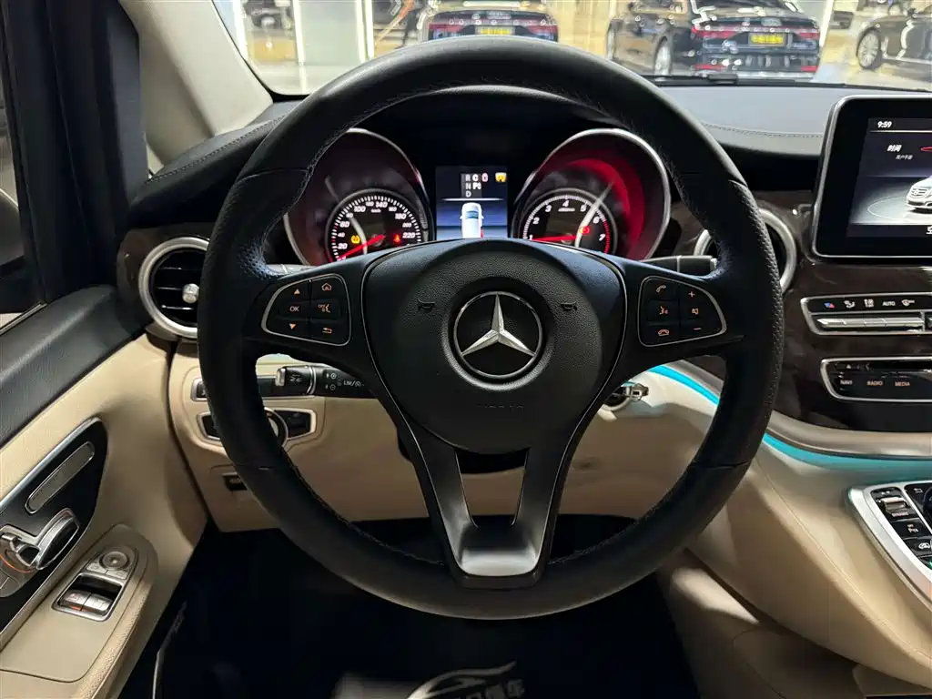 Mercedes-Benz V-Class 2018 V 260 L Exclusive Long Wheelbase China V
