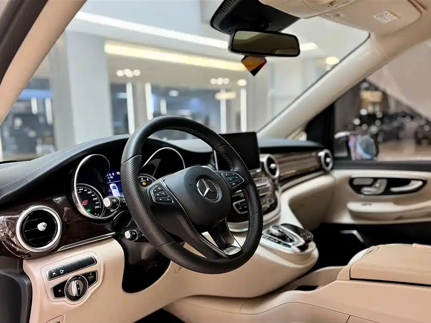 Mercedes-Benz V-Class 2018 V 260 L Exclusive Long Wheelbase China V
