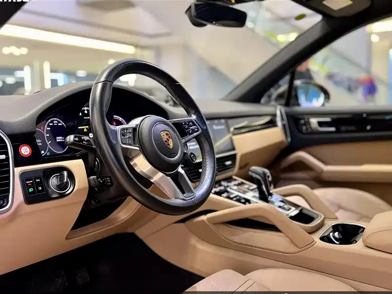Porsche Cayenne E-Hybrid 2020 2.0T
