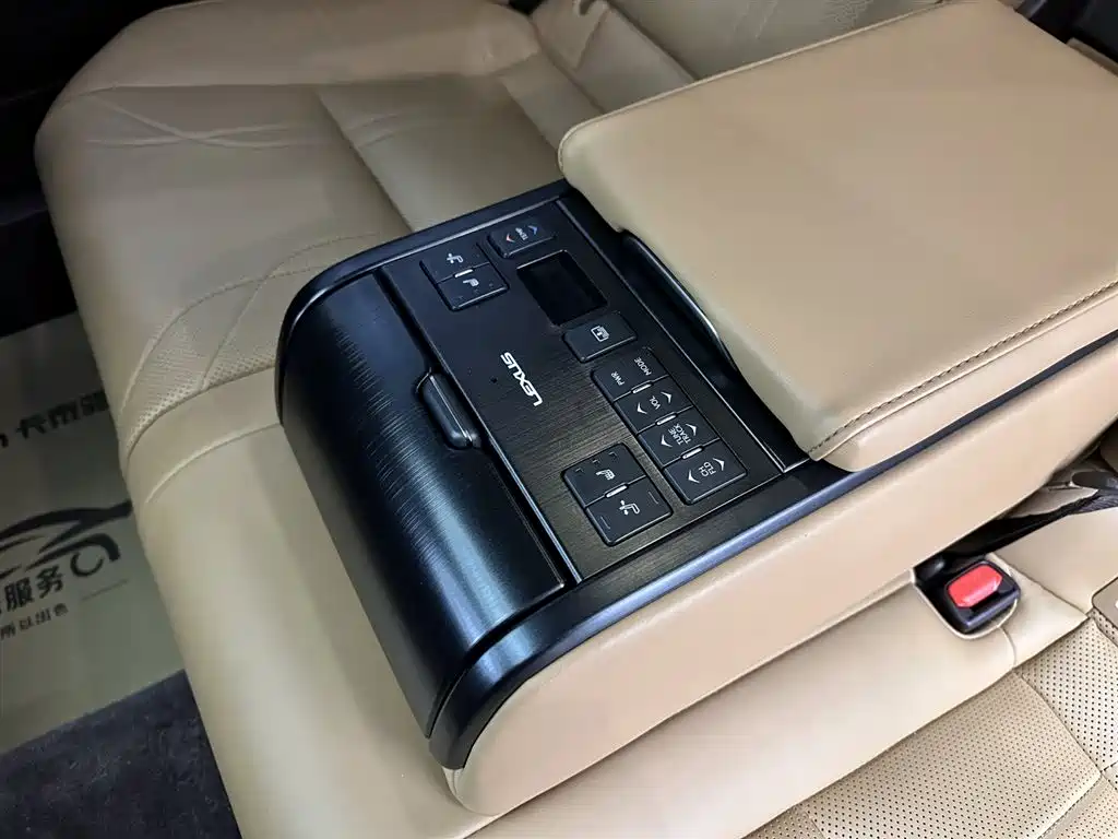 Lexus ES 300h Executive Edition