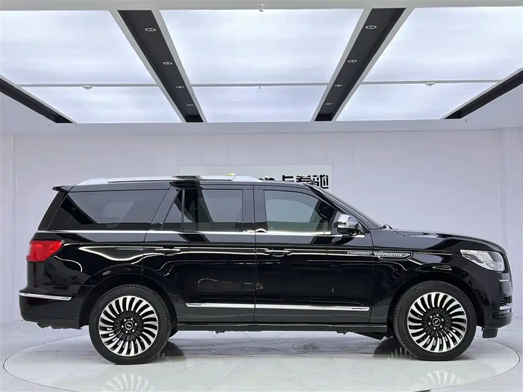 Lincoln Navigator 2020 3.5T Presidential Series