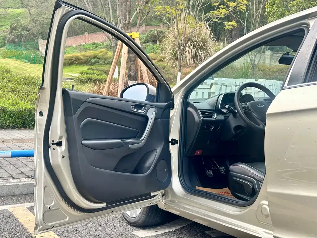 Chery Arrizo 5 2016 1.5L Manual Lingrui Edition