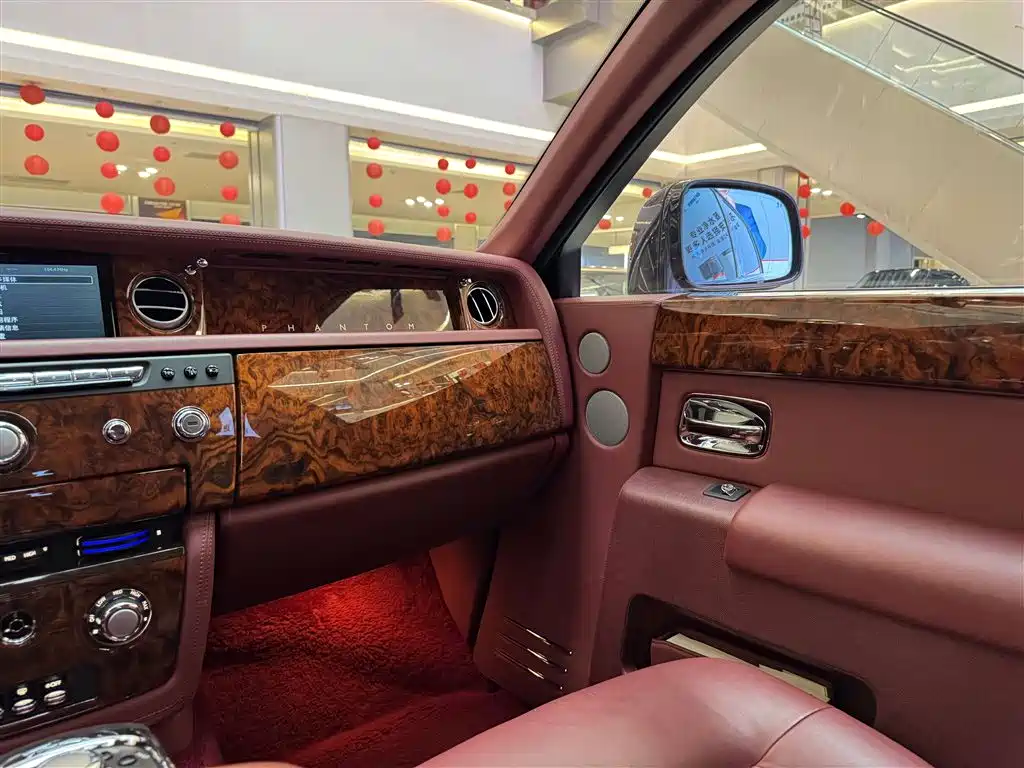 Rolls-Royce Phantom 2013 6.7L Extended Wheelbase EWB