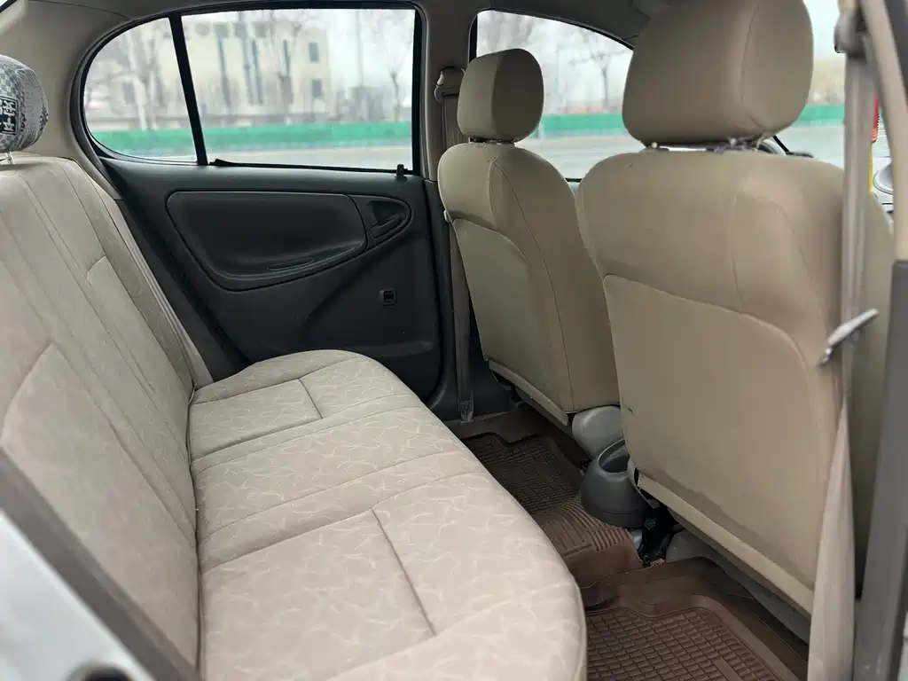 Vela 2013 1.5L Manual