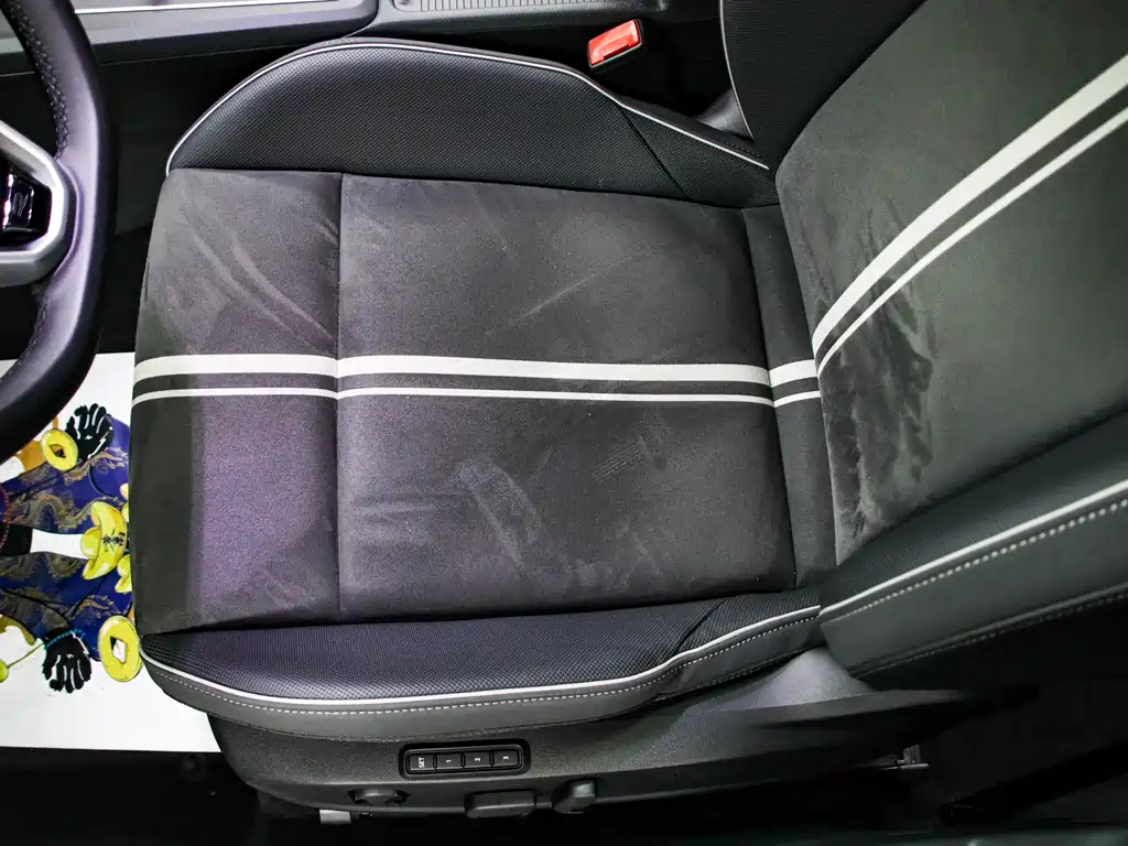 Golf 2023 280TSI DSG R-Line Lite