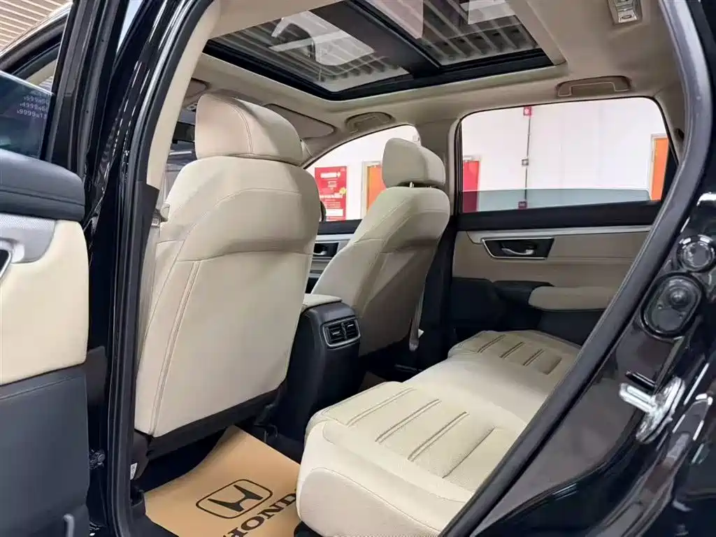 Honda CR-V 240TURBO CVT 2WD Comfort Edition