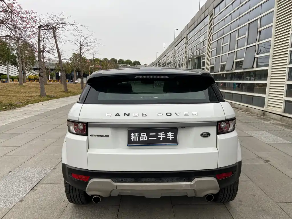 Range Rover Evoque 2014 2.0T 5-door Prestige Edition