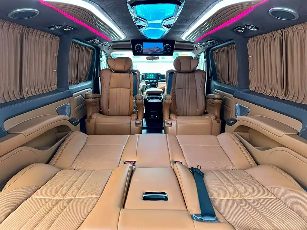 Toyota Hiace 2025 3.5L Automatic