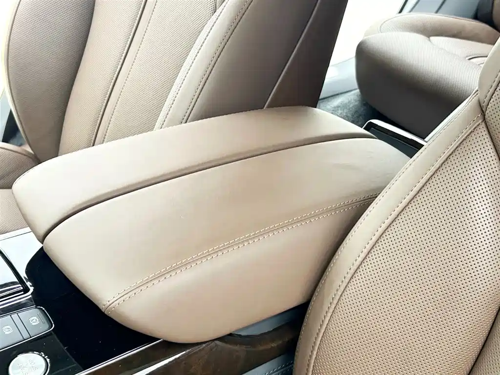 Audi A8L 2014 45 TFSI quattro Luxury Edition