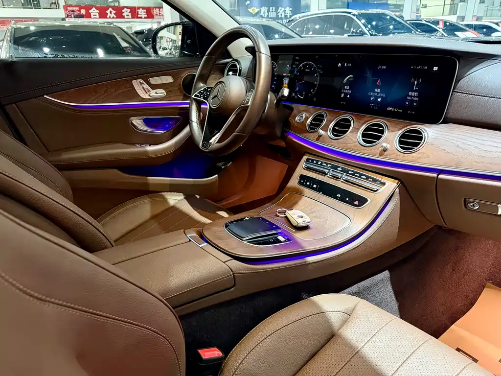 Mercedes-Benz E 300 L Fashion Edition (2022 Facelift)