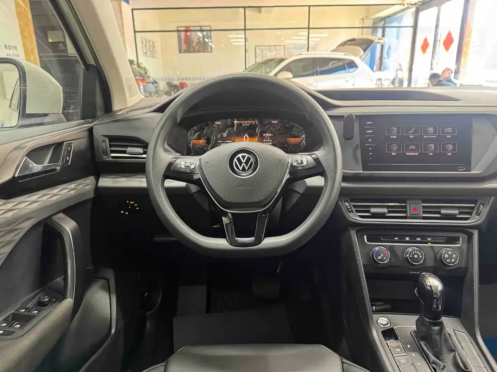 Volkswagen Tharu 2022 280TSI FWD Fashion Edition