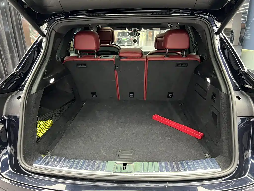 Porsche Cayenne 2022 Platinum Edition