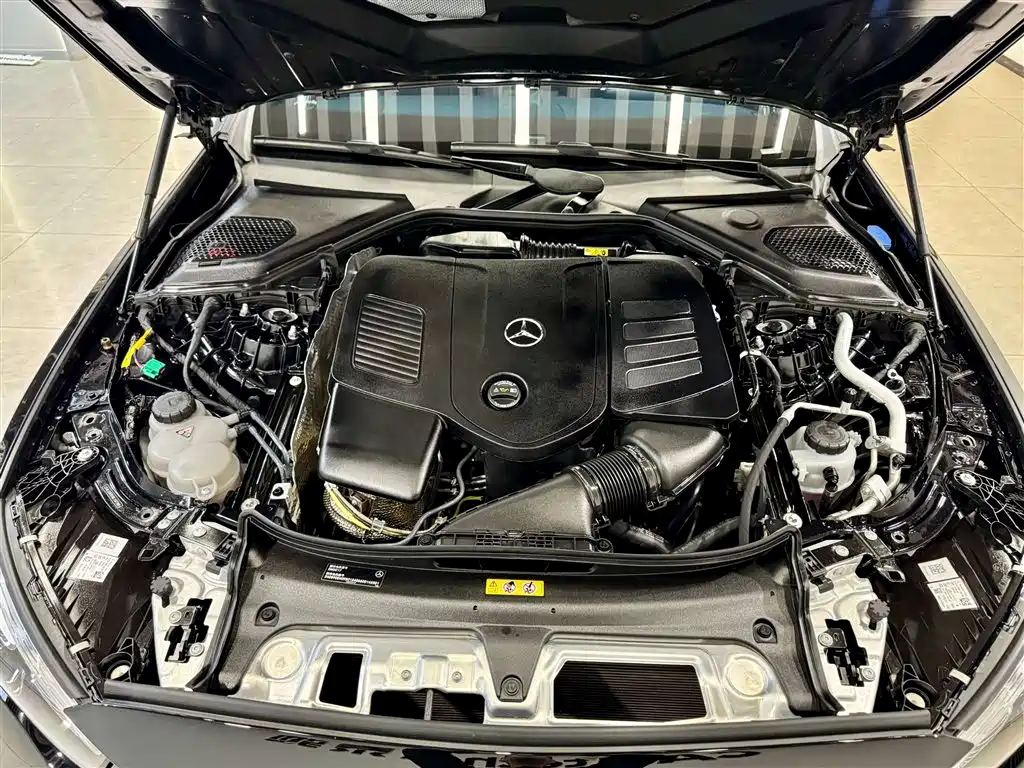 Mercedes-Benz E-Class NEV 2024 E 350 e L Plug-in Hybrid Sedan
