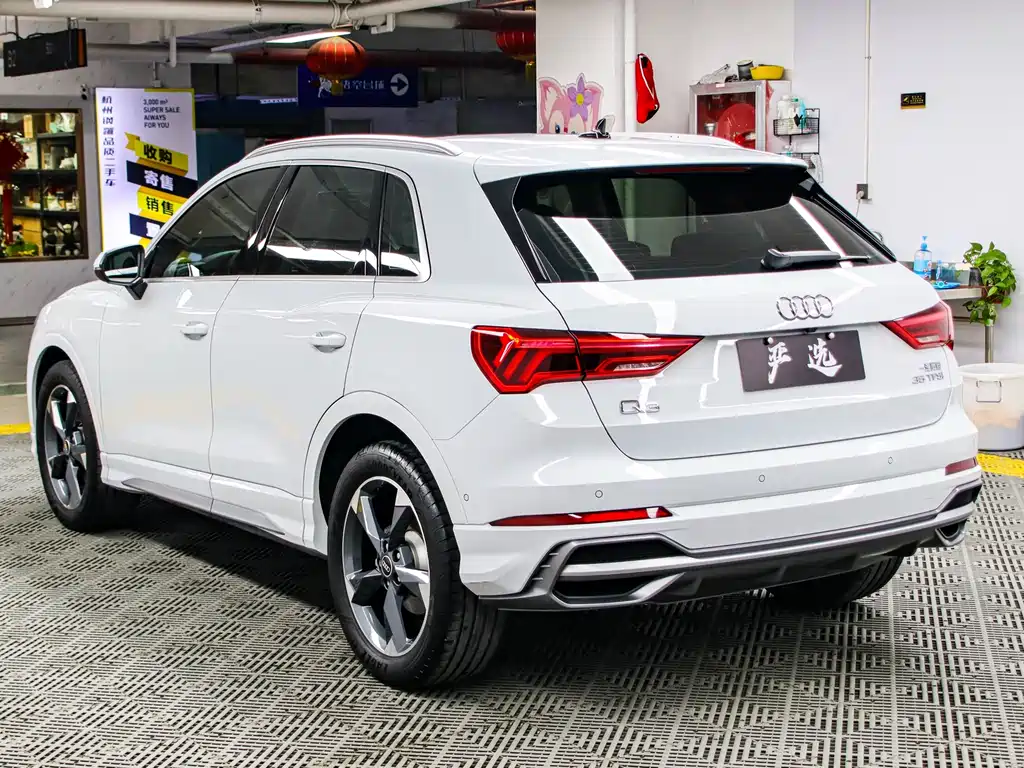 Audi Q3 2022 35 TFSI Fashion Dynamic