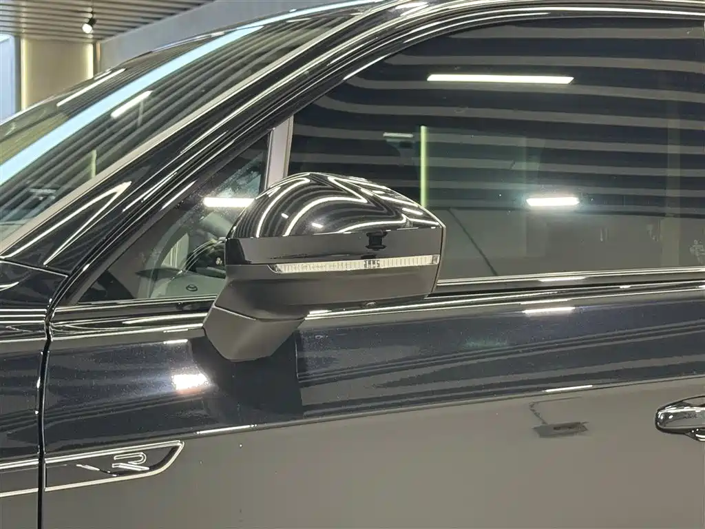 Touareg 2023 3.0TSI R-Line Black Edition