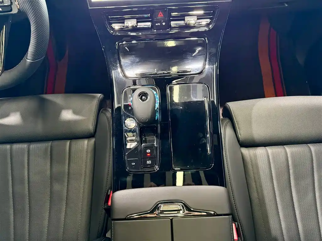 GAC Trumpchi M8 2024 Grandmaster Series 400T Supreme Edition